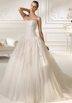 Свадебное платье L33486. С пышной юбкой, длинное со шлейфом.