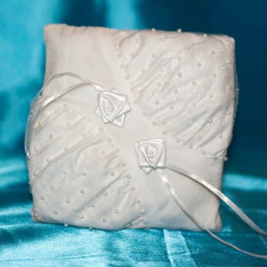 Подушечка для колец Б39532 - Студия свадебных аксессуаров Белый Цветок