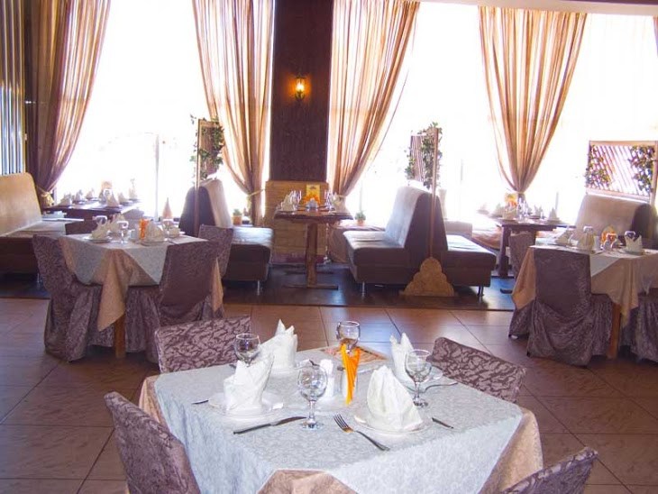 Кафе Старый Ереван